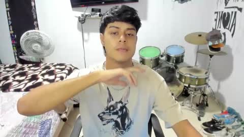 Snapshot of ben_falcon chatting on 10/17/25, 03:53 Ben online show from 10/17/25, 03:53