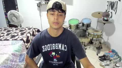 Snapshot of ben_falcon chatting on 10/21/25, 03:29 Ben online show from 10/21/25, 03:29