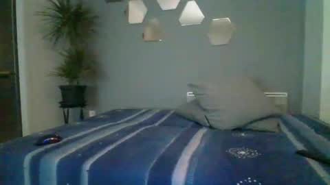 benbare13 online show from 01/26/25, 07:41