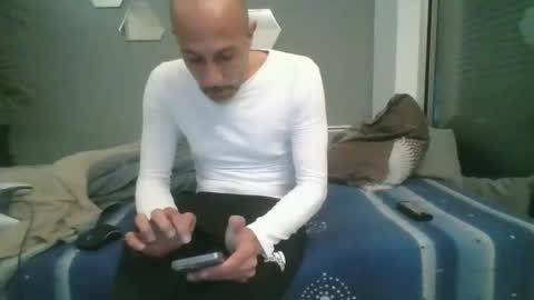 benbare13 online show from 02/05/25, 06:59