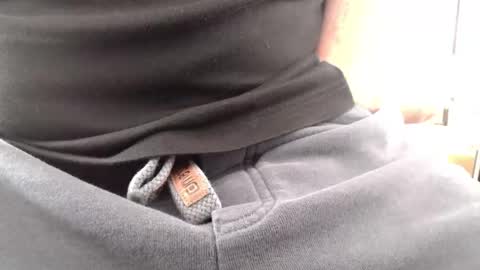 Snapshot of bencobra chatting on 04/13/26, 07:03 bencobra online show from 04/13/26, 07:03