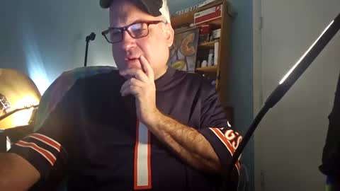 Snapshot of bendavewill chatting on 11/12/25, 09:21 Bendavewill online show from 11/12/25, 09:21