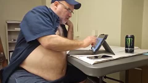 Snapshot of bendavewill chatting on 11/25/25, 07:25 Bendavewill online show from 11/25/25, 07:25