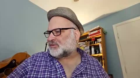 Snapshot of bendavewill chatting on 12/18/25, 09:04 Bendavewill online show from 12/18/25, 09:04