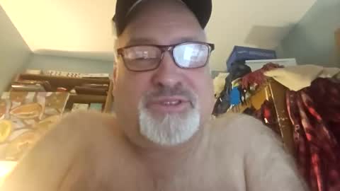 Snapshot of bendavewill chatting on 04/04/26, 07:28 Bendavewill online show from 04/04/26, 07:28