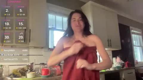 Snapshot of bendlikebecks chatting on 12/21/25, 01:40 bendlikebecks online show from 12/21/25, 01:40