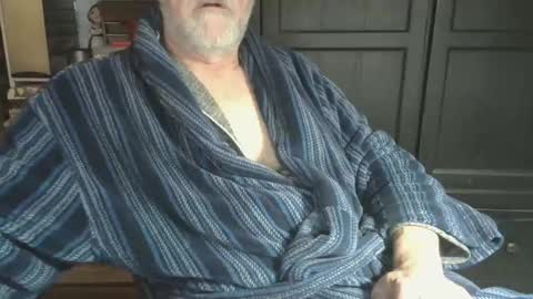 Snapshot of bendrinkin chatting on 03/02/25, 10:14 bendrinkin online show from 03/02/25, 10:14