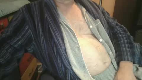 Snapshot of bendrinkin chatting on 01/11/26, 09:58 bendrinkin online show from 01/11/26, 09:58
