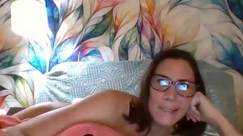 Snapshot of bendybecky69 chatting on 04/07/26, 05:30 Becky online show from 04/07/26, 05:30