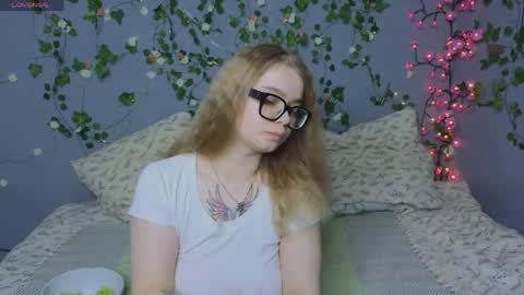 KENDALL  NATHAN online show from 05/18/26, 11:16