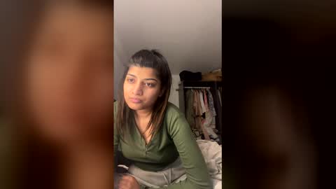 bengalibaddie7_x online show from 04/17/26, 02:14