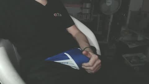 Snapshot of benijamin chatting on 12/02/24, 11:40 benijamin online show from 12/02/24, 11:40