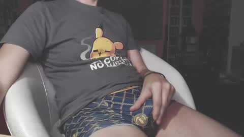 Snapshot of benijamin chatting on 01/22/25, 11:10 benijamin online show from 01/22/25, 11:10