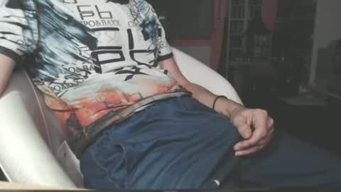 Snapshot of benijamin chatting on 02/03/25, 10:43 benijamin online show from 02/03/25, 10:43