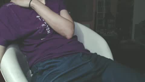 Snapshot of benijamin chatting on 02/09/25, 10:21 benijamin online show from 02/09/25, 10:21