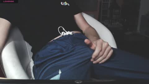 Snapshot of benijamin chatting on 02/10/25, 11:45 benijamin online show from 02/10/25, 11:45