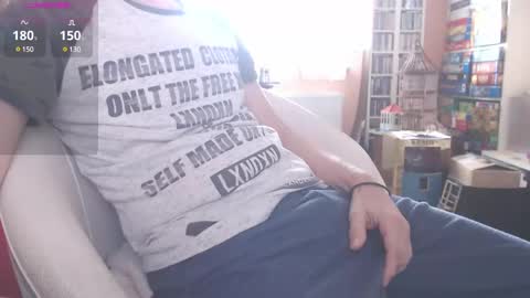 Snapshot of benijamin chatting on 02/27/25, 12:23 benijamin online show from 02/27/25, 12:23