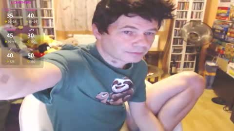 Snapshot of benijamin chatting on 10/09/25, 07:28 benijamin online show from 10/09/25, 07:28