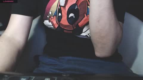 Snapshot of benijamin chatting on 11/09/25, 10:08 benijamin online show from 11/09/25, 10:08