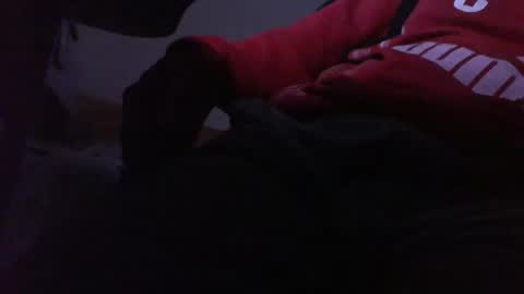 Snapshot of beninoam75 chatting on 12/17/24, 07:37 beninoam75 online show from 12/17/24, 07:37