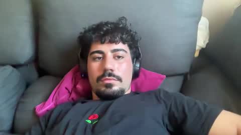 Snapshot of benito864 chatting on 10/22/25, 03:56 benito864 online show from 10/22/25, 03:56