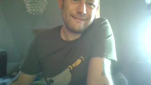 Snapshot of benizio_ chatting on 01/19/25, 08:29 benizio online show from 01/19/25, 08:29