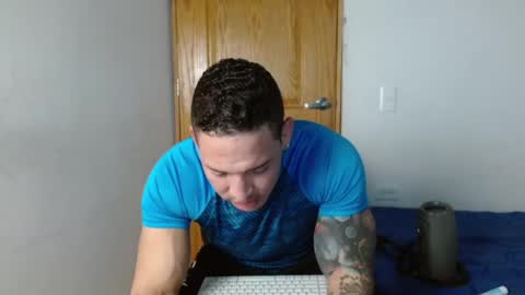 Snapshot of benjamin_isaac chatting on 12/14/24, 10:28 benjamin_isaac online show from 12/14/24, 10:28