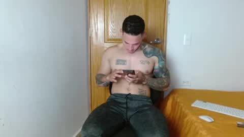 Snapshot of benjamin_isaac chatting on 02/04/25, 02:39 benjamin_isaac online show from 02/04/25, 02:39