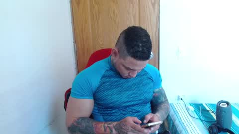 Snapshot of benjamin_isaac chatting on 09/15/25, 04:29 benjamin_isaac online show from 09/15/25, 04:29