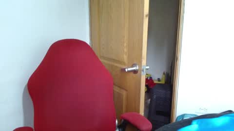 Snapshot of benjamin_isaac chatting on 12/03/25, 12:36 benjamin_isaac online show from 12/03/25, 12:36