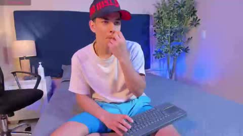 BENJAMIN online show from 02/27/25, 04:41