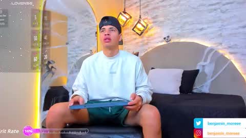 BENJAMIN online show from 10/26/25, 11:16