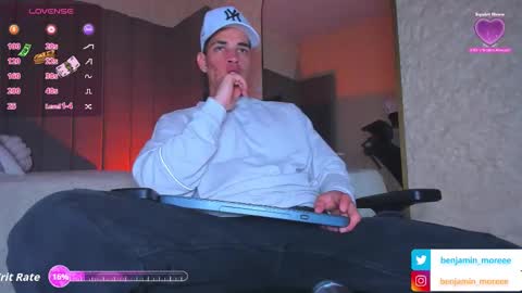 BENJAMIN online show from 11/23/25, 07:57