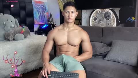 Snapshot of benjamincooperk1 chatting on 05/29/26, 12:30 benjamincooperk online show from 05/29/26, 12:30