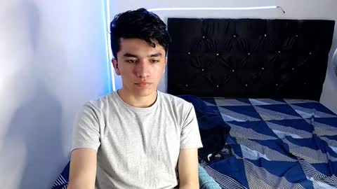 Snapshot of benji_hoter chatting on 01/27/25, 05:37 Benji Hoter online show from 01/27/25, 05:37