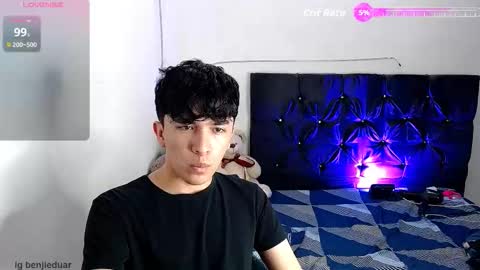 Snapshot of benji_hoter chatting on 11/09/25, 10:41 Benji Hoter online show from 11/09/25, 10:41