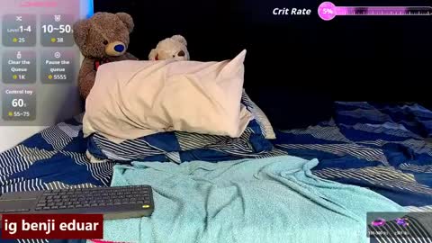 Snapshot of benji_hoter chatting on 03/31/26, 07:03 Benji Hoter online show from 03/31/26, 07:03