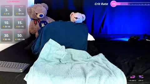 Snapshot of benji_hoter chatting on 04/25/26, 04:04 Benji Hoter online show from 04/25/26, 04:04