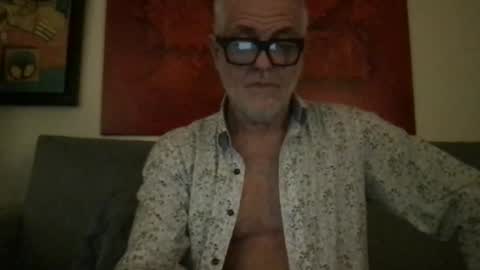 Snapshot of benlamat chatting on 04/14/26, 05:46 Hot Ben online show from 04/14/26, 05:46