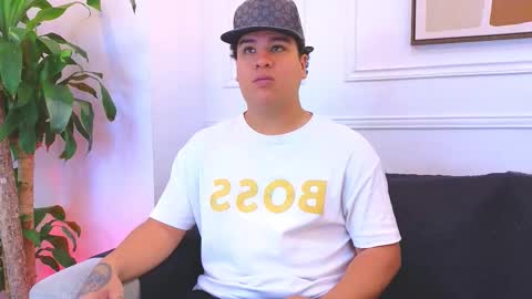 bennett_alejoo online show from 02/11/26, 06:35