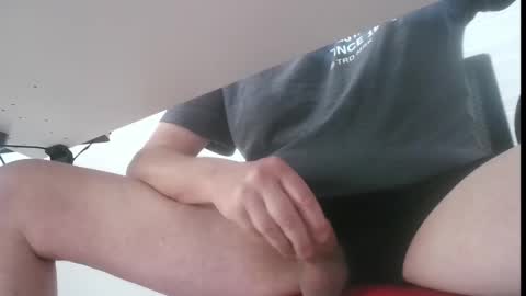 Snapshot of bennoblume chatting on 03/05/25, 07:27 Benno online show from 03/05/25, 07:27