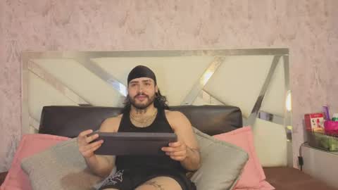 Benny and Mark online show from 04/27/26, 03:48
