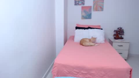 Snapshot of benny_austin chatting on 03/04/25, 09:07 benny online show from 03/04/25, 09:07