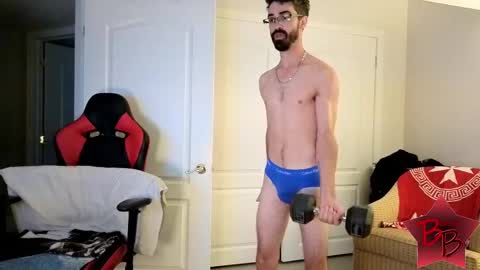 benny_boy95 online show from 09/17/25, 12:29