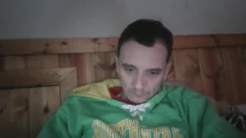 Snapshot of bennymn chatting on 02/14/25, 10:58 benny and innocentvixon online show from 02/14/25, 10:58