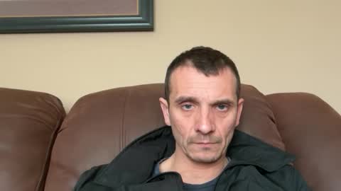 Snapshot of bennymn chatting on 04/10/26, 03:17 benny and innocentvixon online show from 04/10/26, 03:17