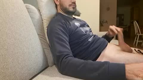 benoitgmx12 online show from 12/13/24, 06:59