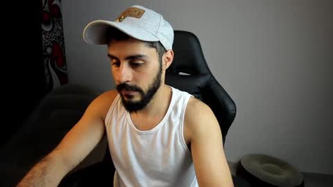 Snapshot of benpatrick69 chatting on 01/28/25, 11:28 ben online show from 01/28/25, 11:28