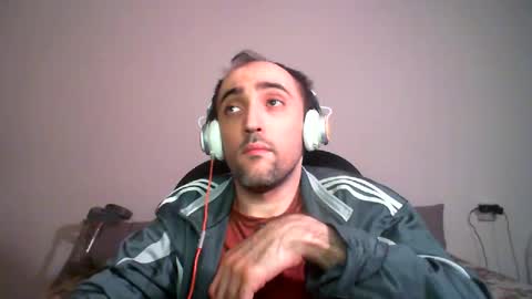 bentish online show from 12/16/24, 05:33