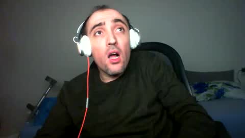 bentish online show from 12/20/24, 07:39